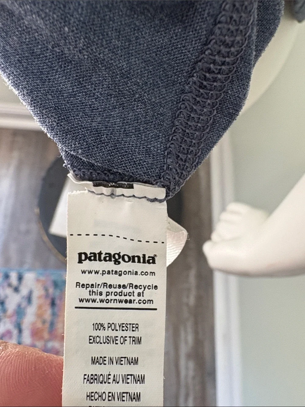 Patagonia Capilene Cool Tee Blue Small - Picture 6 of 7